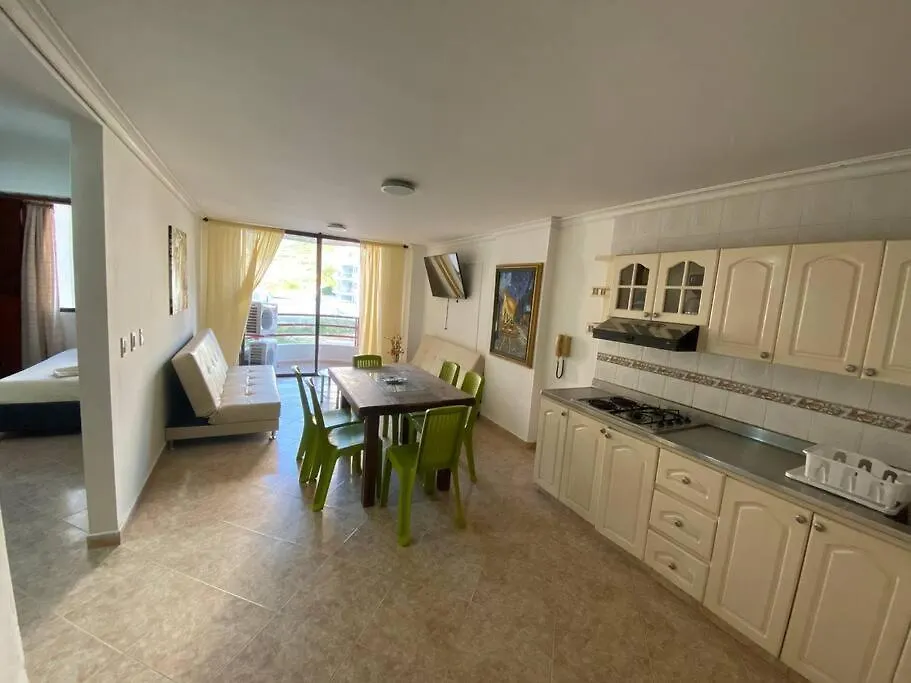 Apartment Hermoso Con Piscina Y Playa Al Lado Del Comercio Del Rodadero Gaira